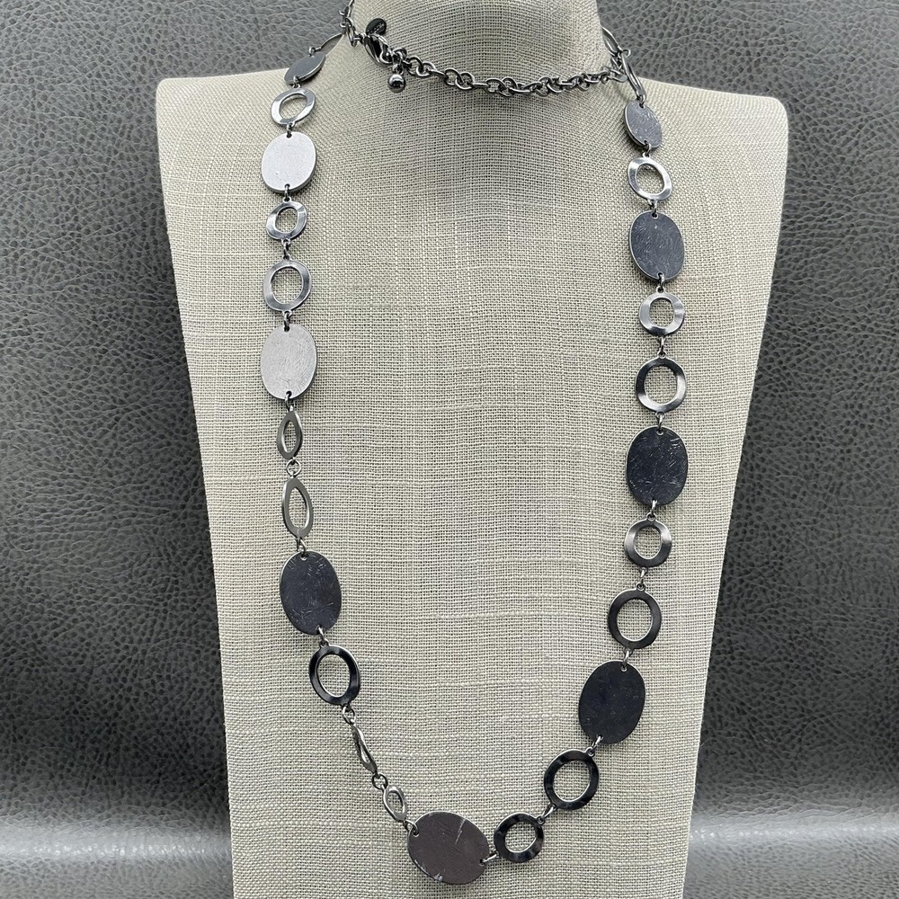 Chicos Necklace‎ Silver Tone Gunmetal Oval Disc Open Ring Station 30" Womens